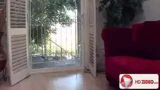 تبادل عند مشاهدت الفيلم