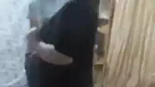 فيلم سكس عراقي إكس إكس إكس: جلسة ويب كام جماعي مجنونة