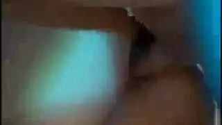 شقراء عاهرة ترتدي النظارات تتفنن في المص المحترف والركوب