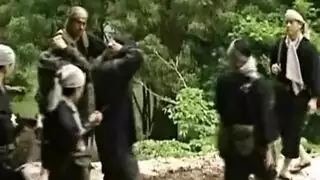 كم العمر؟ تجيب بأول ظهور إباحي