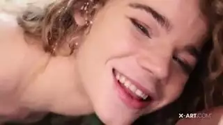 جلسة إكس إكس إكس تتحول لعاطفية مع فتاة رائعة
